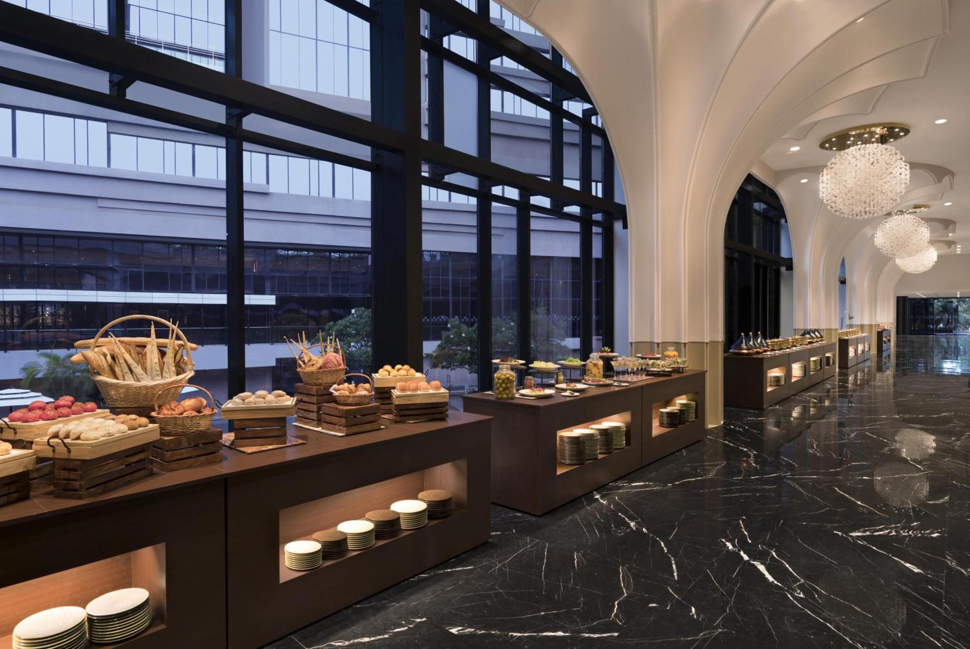 Novotel Kolkata Hotel And Residences Εξωτερικό φωτογραφία The Lobby